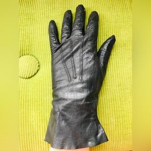 Vintage Black Leather Gloves